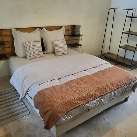 Tatil Evi Renovated Bastide Among Vineyards Near Uzes Pougnadoresse