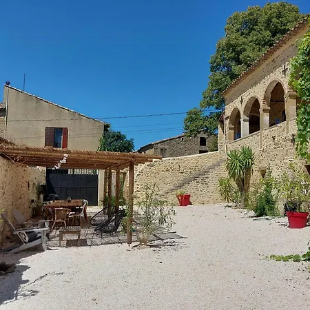 Renovated Bastide Among Vineyards Near Uzes * Pougnadoresse